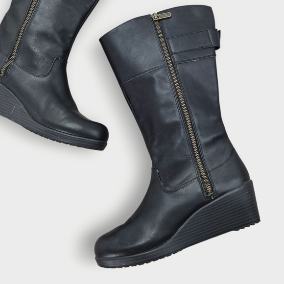 Crocs A-Leigh Women’s Wedge Boots US 7.5 Side Zip Black Leather Tall Boot - Picture 1 of 11